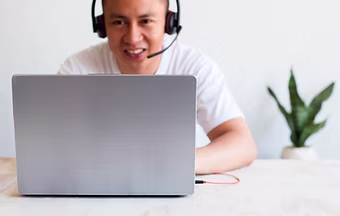 Workstation setup representing browser-based access